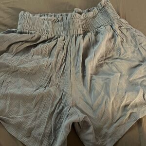 NWOT Beachy casual shorts